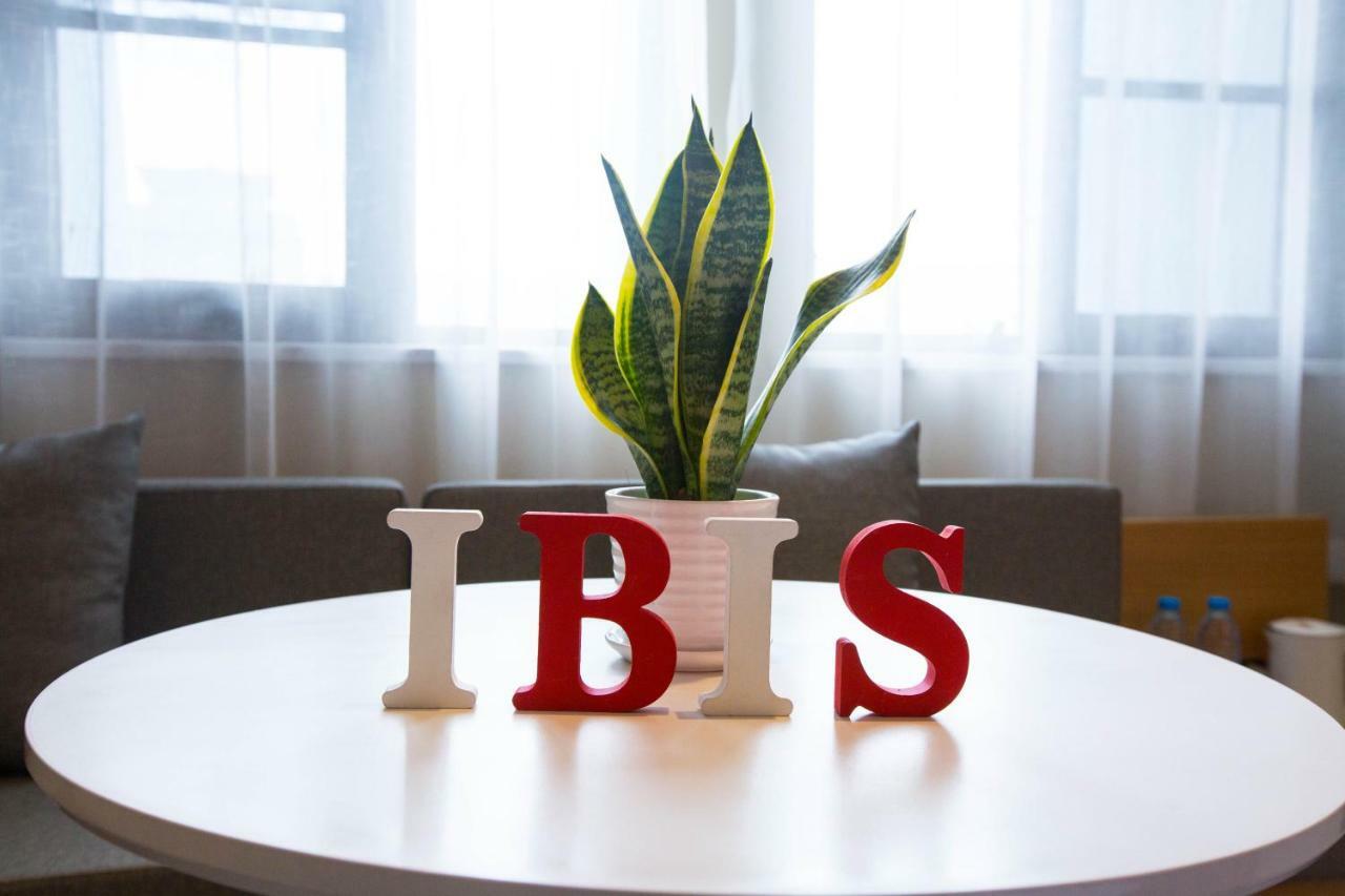 Ibis Nanchang Zhongshan Road Pedestrian Street Hotel Exterior foto